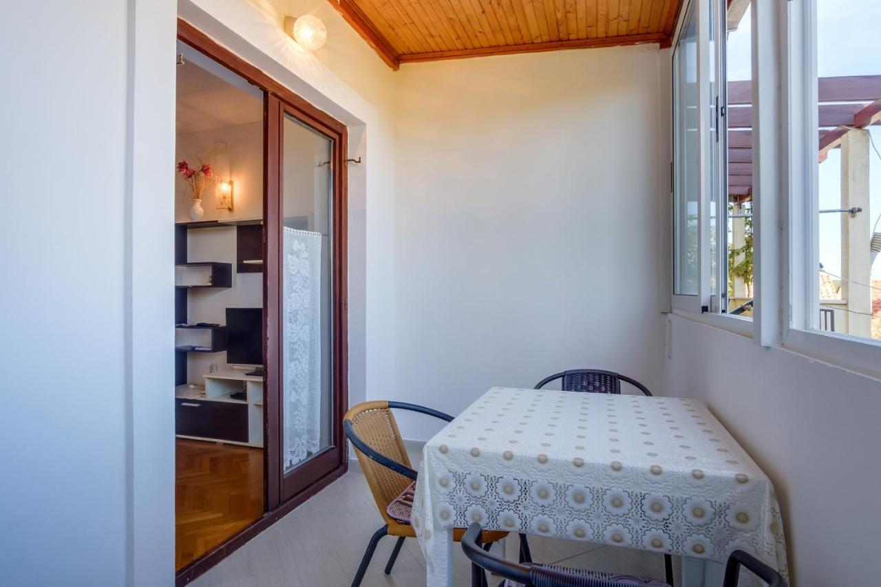 Oaza Apartment Mali Losinj Exterior photo