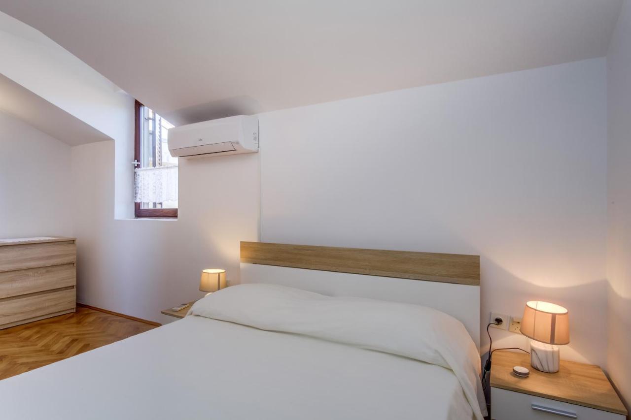 Oaza Apartment Mali Losinj Exterior photo